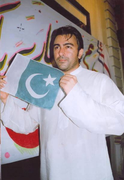 Shaan Shahid Early Life