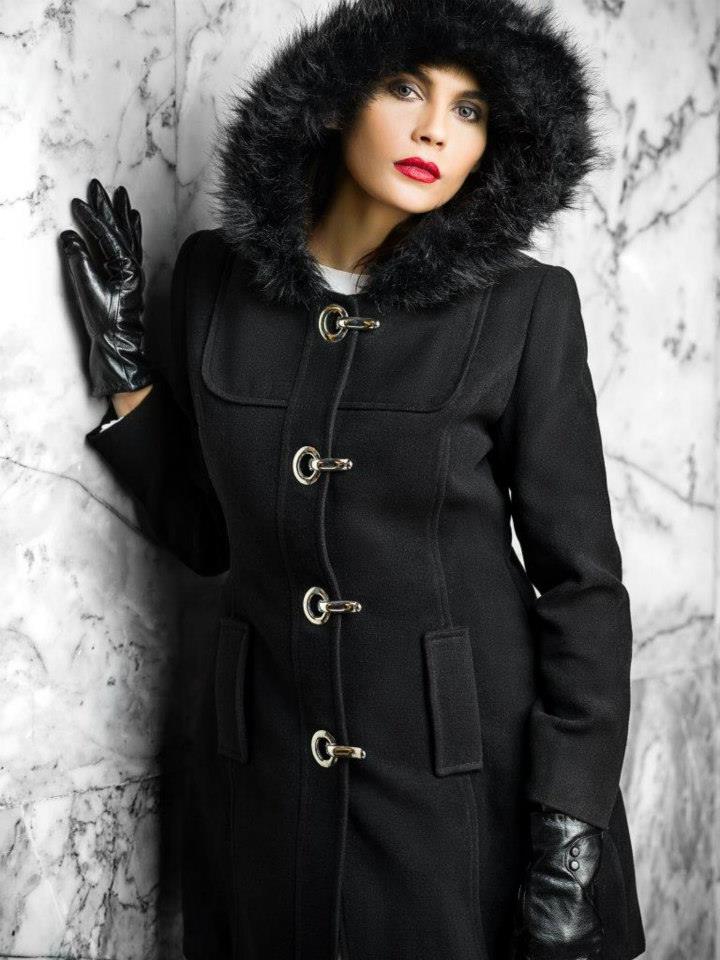 faux fur hat and matching gloves-bonanza