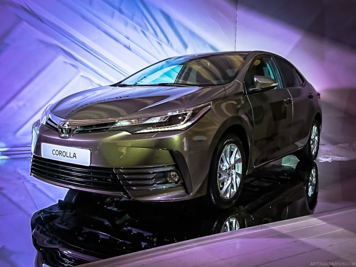 2016-Toyota-Corolla-facelift.Brandsynario