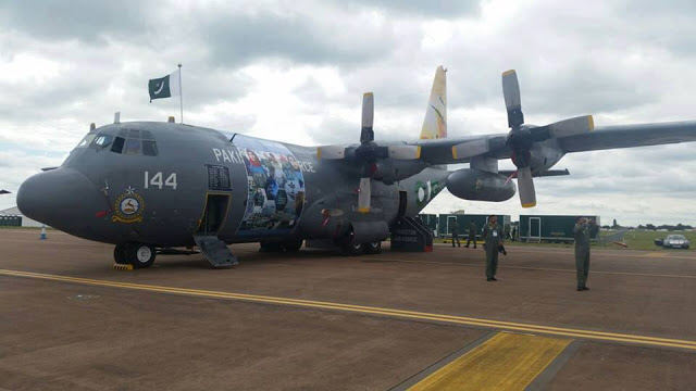 Air Show in UK (3)