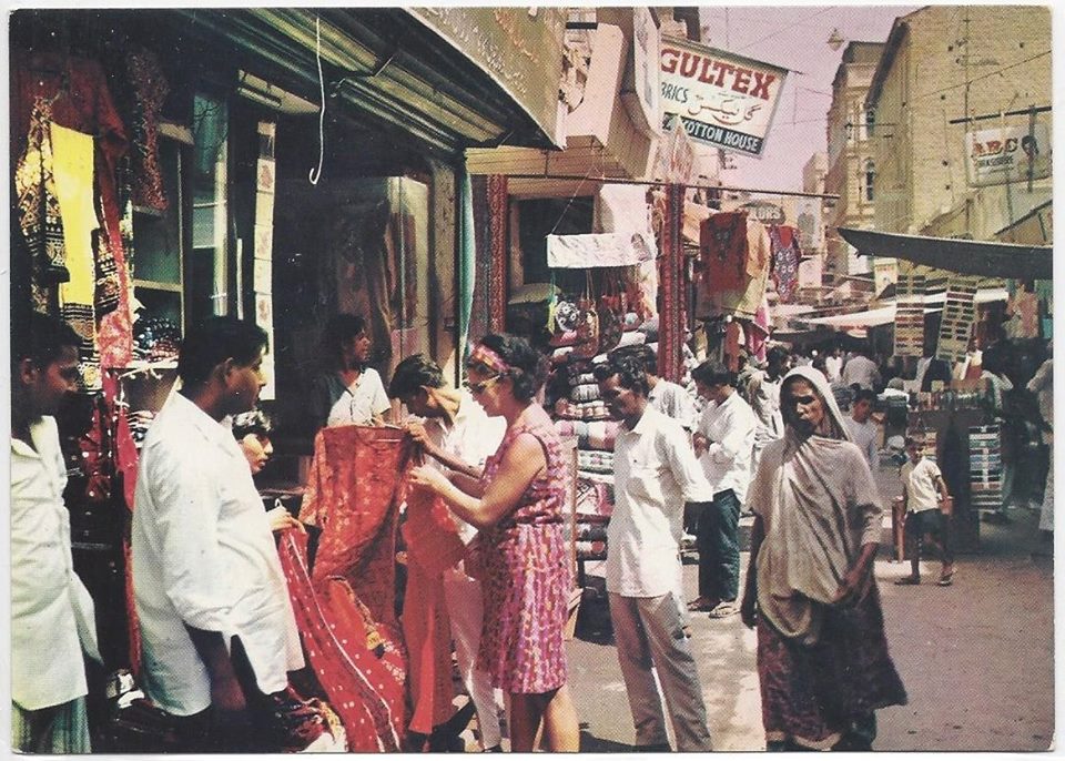 bohri-bazaar-karachi-1970s