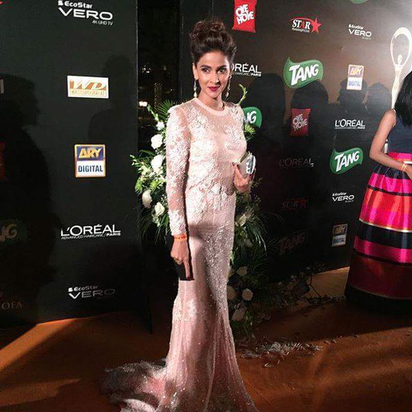 Saba Qamar Red Carpet