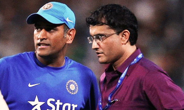 Dhoni-and-Ganguly