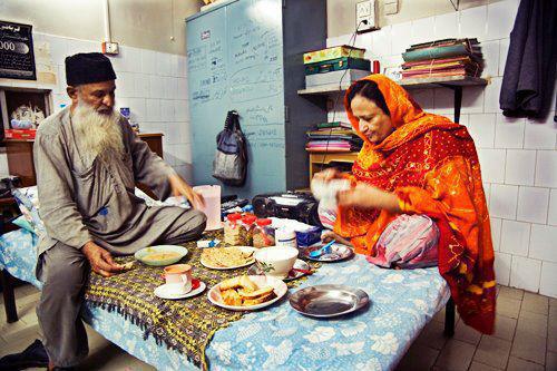 Edhi-with-his-wife