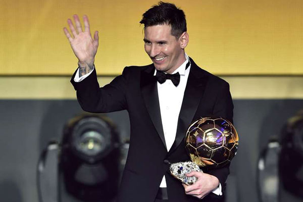 FC Barcelona and Argentina's forward Lionel Messi after receiving the 2015 Fifa Ballon d’Or award for player of the year during the 2015 Fifa Ballon d'Or award ceremony