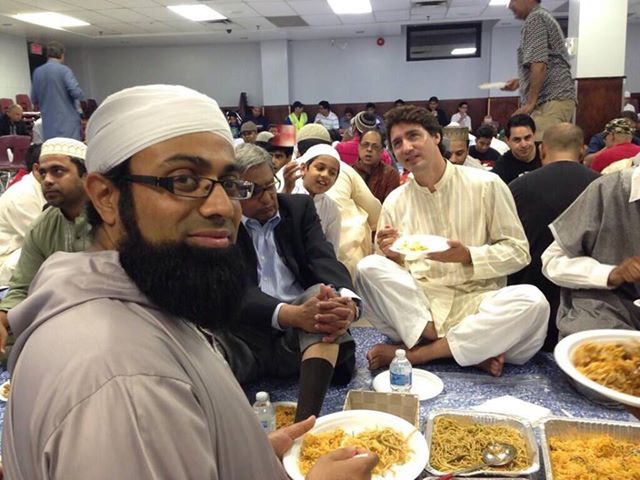 Justin Trudeau having Biryani with Muslims in Canada Mosque