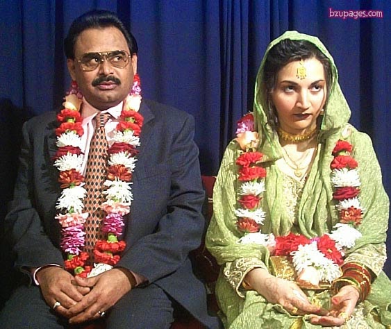 MQM Leader Altaf Hussain Marriage With 17 Year Girls - Useen Pictures (1)