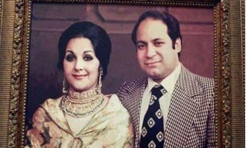 PM Nawaz Sharif & Wife Kulsoom Nawaz 46th Marriage Anniversary Pictures 2
