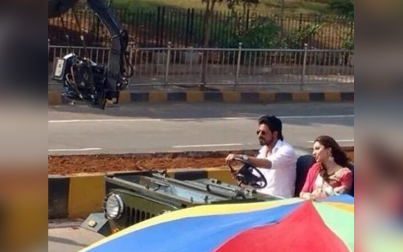 SRK & Mahira Khan in Raees