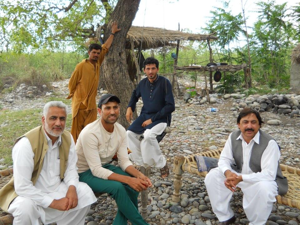 Younus-Khan-Junaid-Khan-in-Swabi-Picture89914420_20131751044