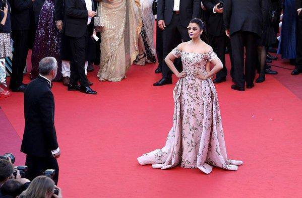 Aishwarya Rai Cannes Red Carpet day 2