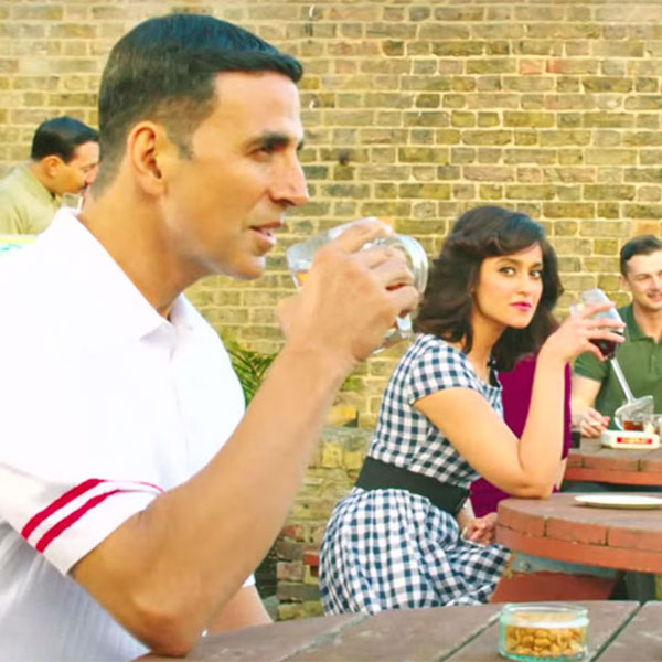 akshay-kumar-and-ileana-dcruzs-still-from-tere-sang-yara-song-of-rustom-201607-749620