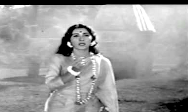 Pakistani Classic Movie Ghunghat