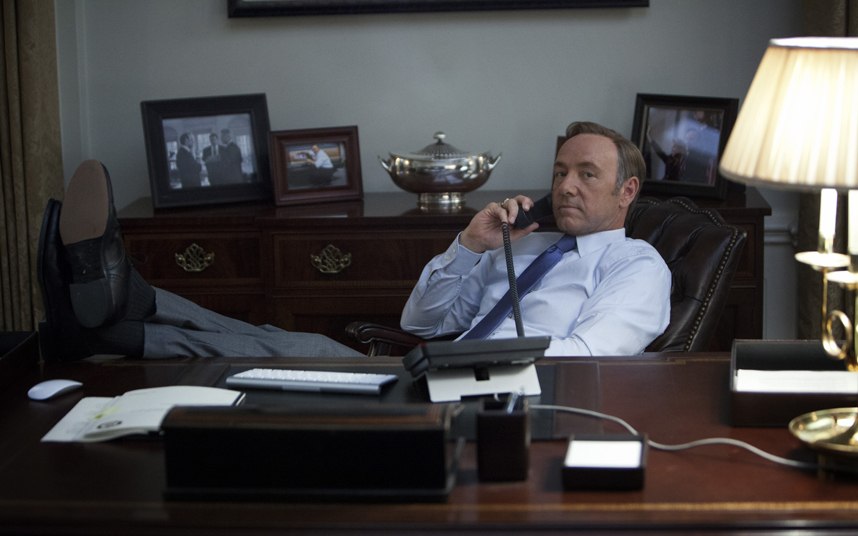 TELEVISION - HOUSE OF CARDS Kevin Spacey as Frank Underwood house of cards..hoc_ps1_117_h.jpg mail_sender PixResearch DT mail_subject Fwd: more house of cards pics. please add to file. a few to follow... mail_date Tue, 4 Feb 2014 17:40:29 +0000 mail_body ---------- Forwarded message ---------- From: Ben Secher Date: 4 February 2014 17:32 Subject: more house of cards pics. please add to file. a few to follow... To: PixResearch DT [image: Inline images 1] -- Features Picture Desk Daily/Sunday Telegraph