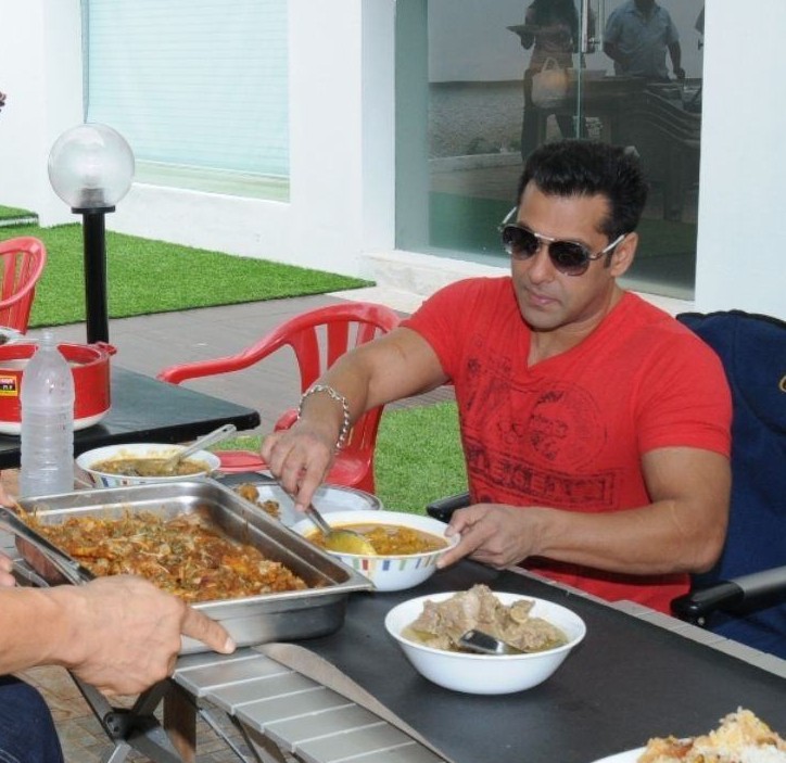 Strange Eating Habits of Famous People Around the World - Brandsynario