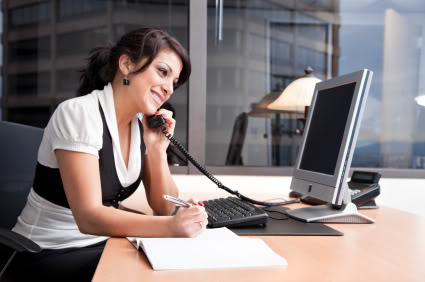 woman_desk_phone