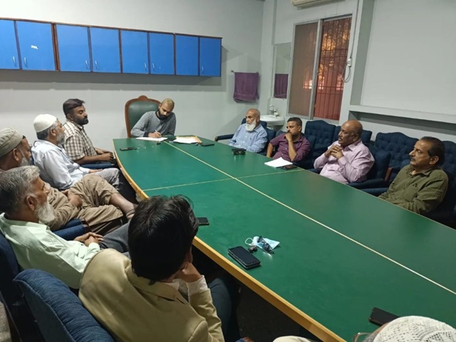 the director of finance of universities to Rs. 500,000