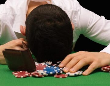 Drug addict father loses 2 young children to gambling