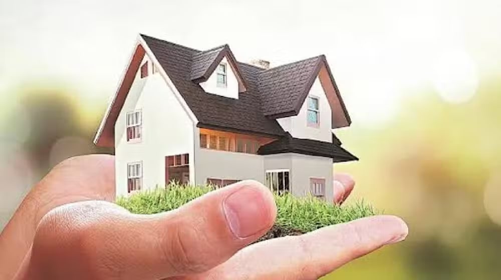 Maryam Nawaz Sharif fulfilled her promise of providing houses