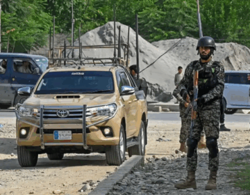 Fitnat al-Kharijites attack FC personnel's vehicle