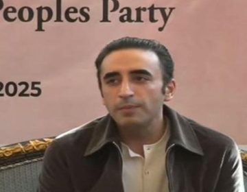PTI should abandon extremism politics