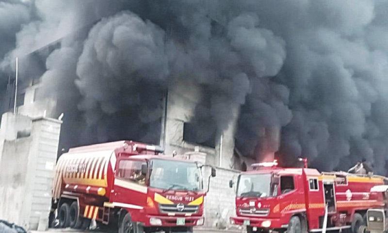 Rawat, factory fire goes out of control, engulfs entire building