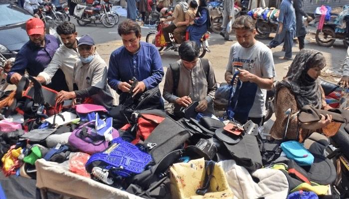 Market hours relaxed till June 1, says DC Lahore