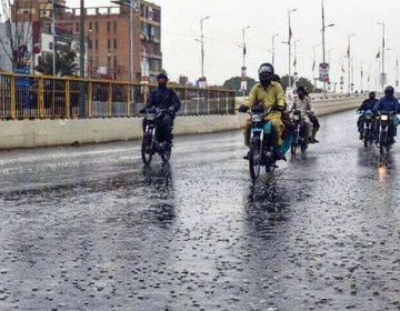 Rain accompanied by thunder and lightning is expected in the outskirts of Karachi today.