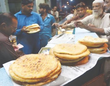 Bread prices rise spontaneously in various cities of Punjab