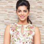 sanam saeed