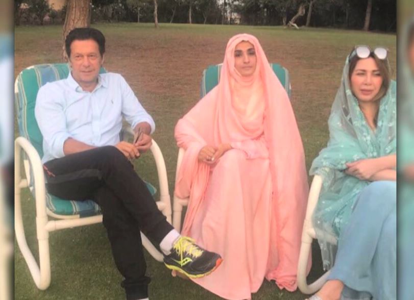 imran khan with bushra bibi