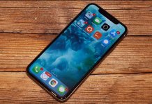 iPhone X SE