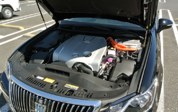 Toyota crown мотор