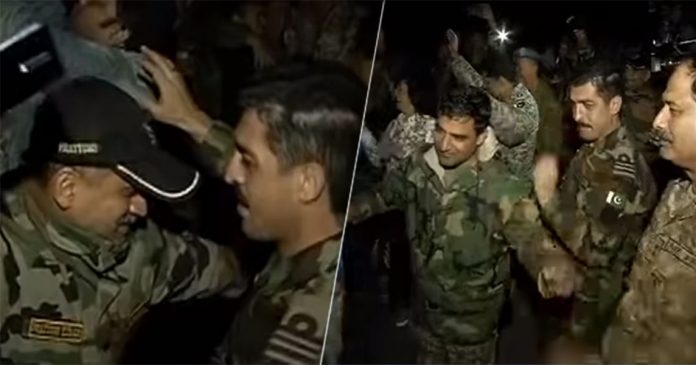 Pakistan Army dance