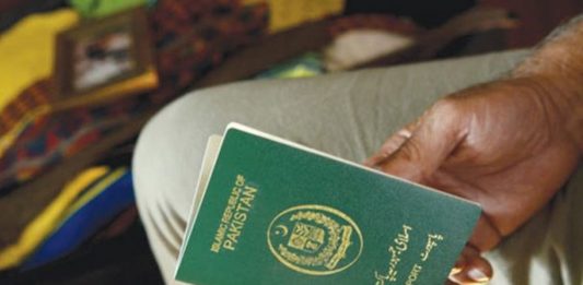 Pakistani passport