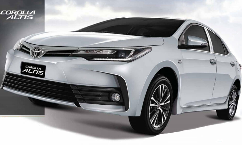 Cận cảnh Toyota Corolla 18G 2019 giá gần 800 triệu đồng