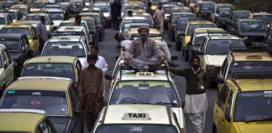 rickshaws and taxis banned on tariq road