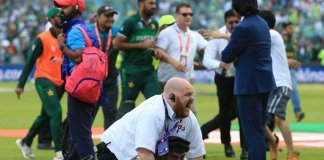 afgan fan attacks wahab riaz