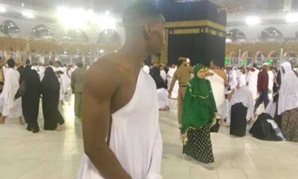 paul pogba makkah