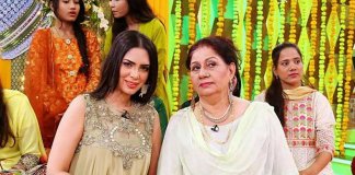 mrs khan exposed by twitter user
