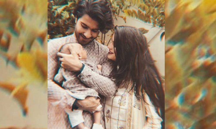 Alizey and Feroz