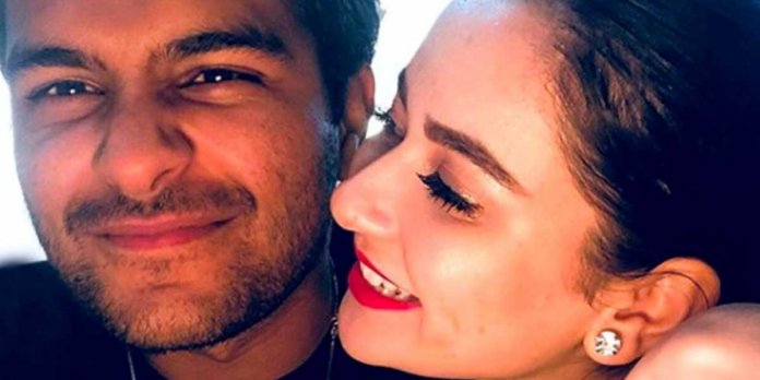 Hania Aamir and Asim Azhar Challenged Ellen's Famous Oscar Selfie ...