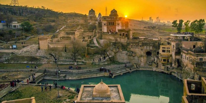 Hindu Temple in Pakistan