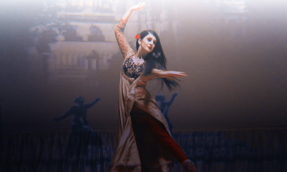 Kubra Khan in Alif