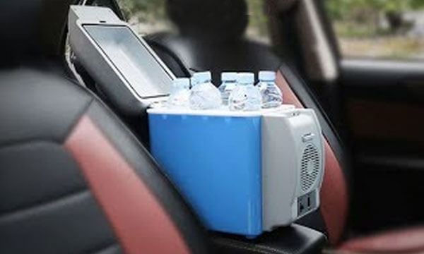 Mini car refridgerator