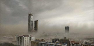 karachi dust storm