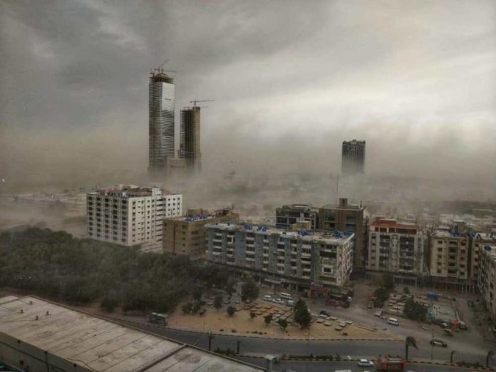 karachi dust storm