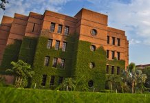 LUMS Gives Free Internet Devices To Students On Financial Aid