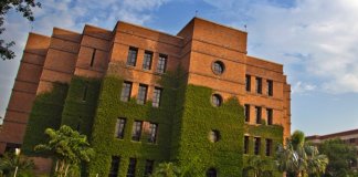 LUMS Gives Free Internet Devices To Students On Financial Aid