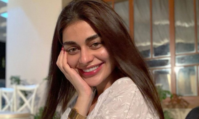 Sadaf Kanwal Claims How 'Simple' She Is Despite Being A Model